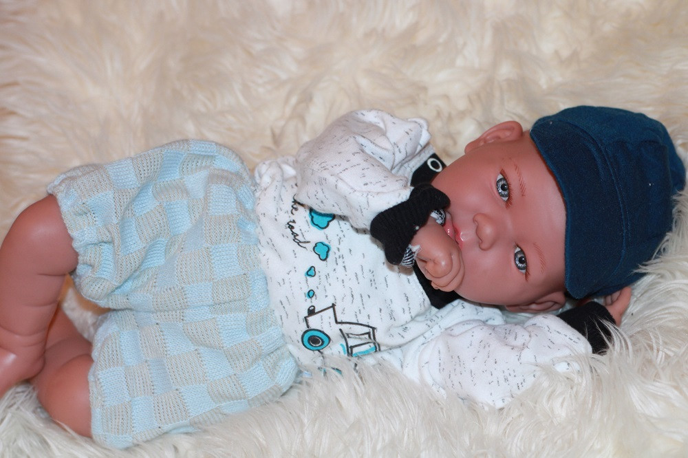 Realistická bábika 80