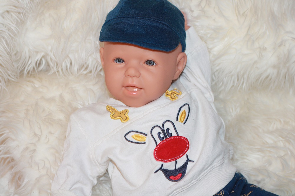  Realistická bábika110