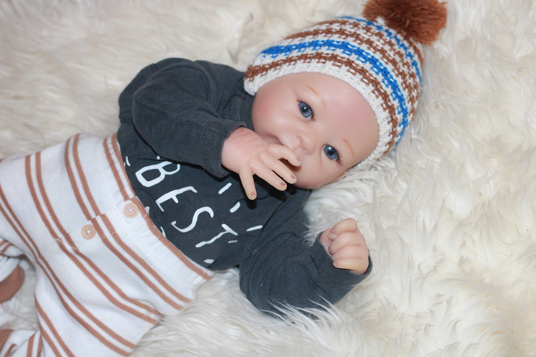 Reborn bábika Roman