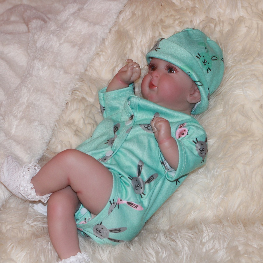  Realistická bábika Linda